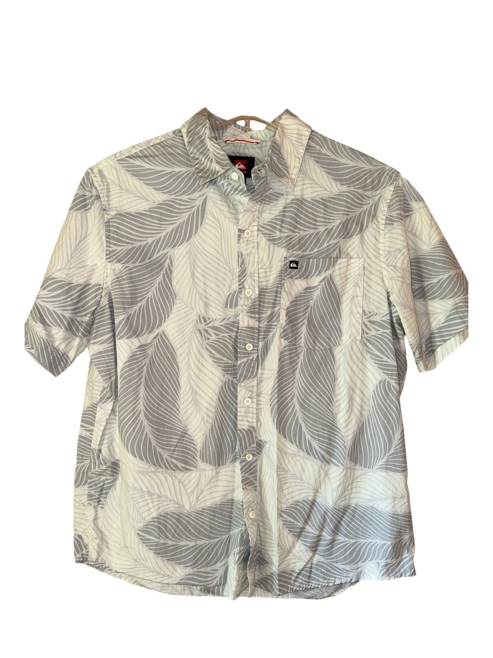 Quiksilver Men's Short Sleeve Leaf Print Shirt - Light Gray